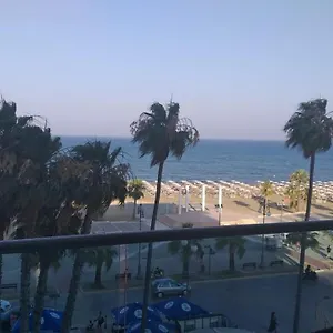 https://horizon-luxury-suite-at-finikoudes-beach.hotelsatayianapa.com