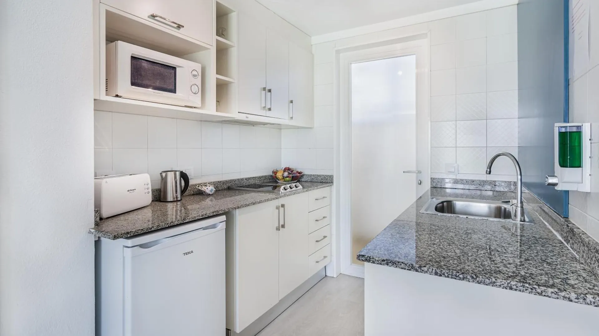 פורט דה פולנסה Apartamentos Habitat פורט דה פולנסה
